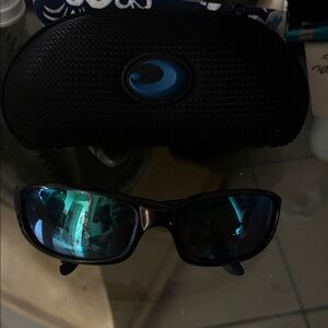 Costa brown & Blue glass polarized women’s Sunglasses with Costa hard zip Case